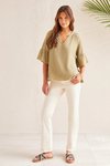 Raglan sleeve top